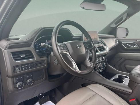 Used 2023 Chevrolet Tahoe Z71 w/ Luxury Package AWD/4WD image 16
