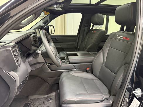 Used 2025 Toyota Tundra TRD Pro AWD/4WD image 28