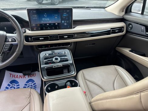 Used 2021 Lincoln Nautilus Reserve image 31