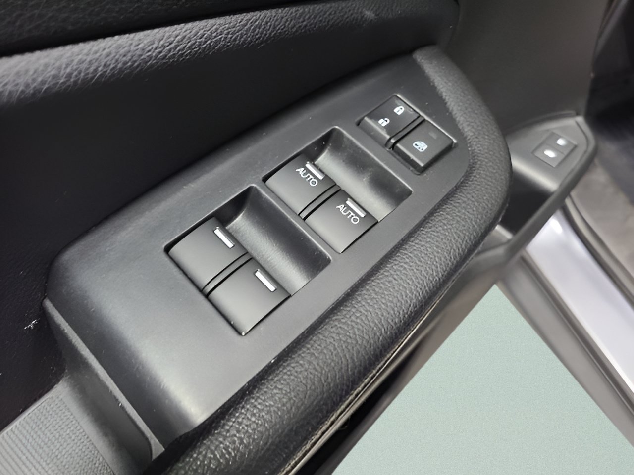 Used 2021 Honda Pilot Special Edition image 23