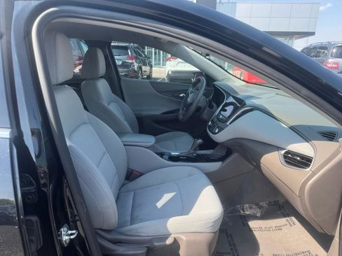 Used 2020 Chevrolet Malibu LS FWD image 21