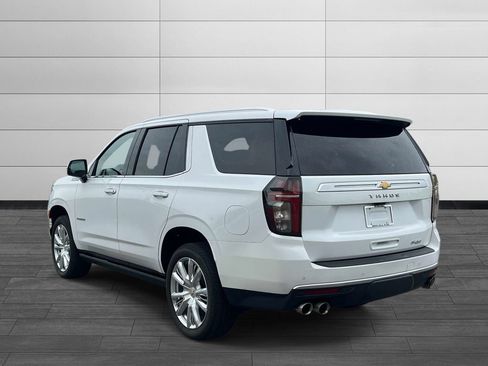 Used 2023 Chevrolet Tahoe High Country AWD/4WD image 3