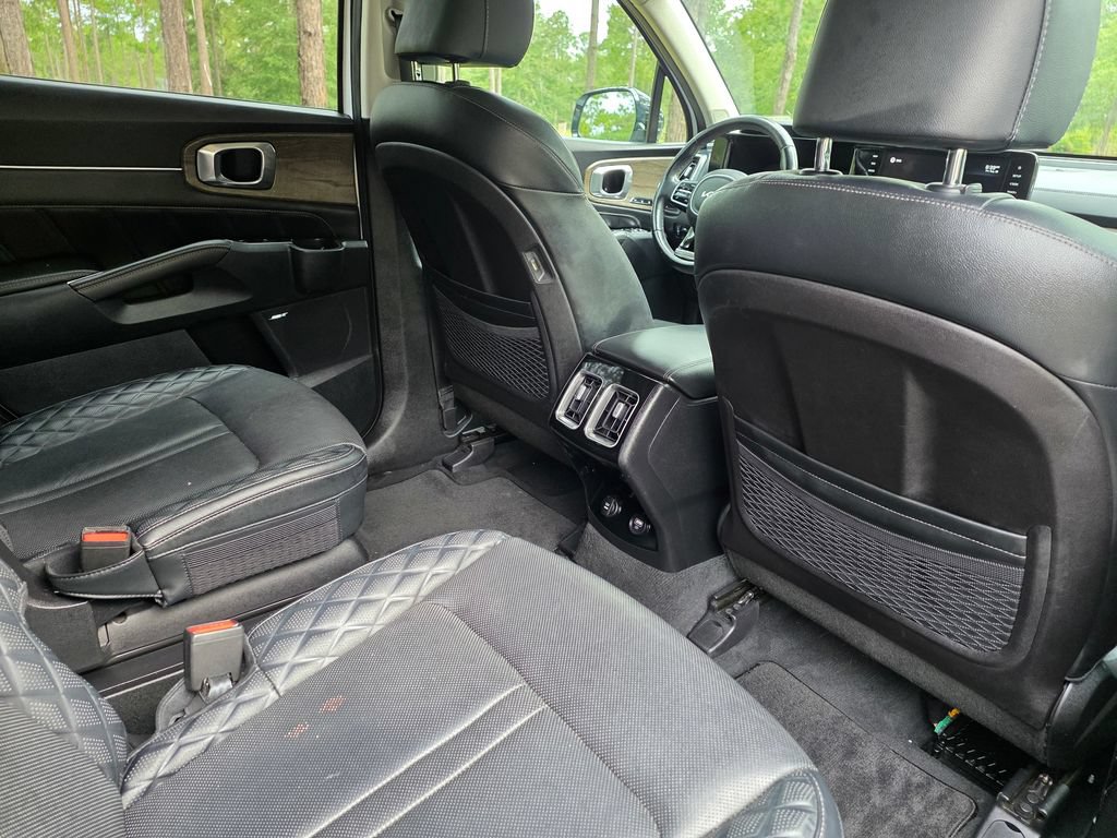 Used 2022 Kia Sorento SX Prestige AWD/4WD image 22