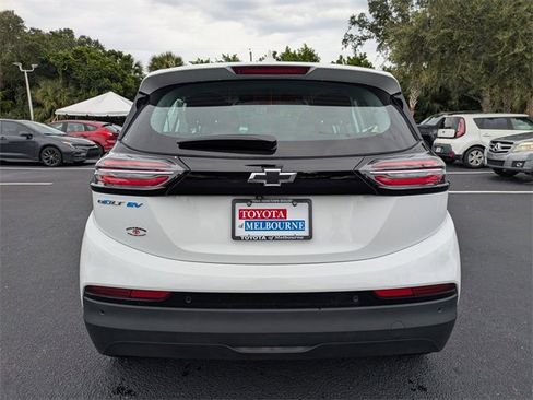 Used 2023 Chevrolet Bolt LT image 5