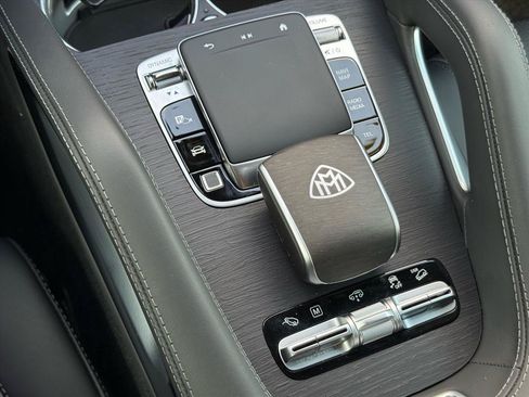 Certified 2025 Mercedes-Benz Maybach GLS 600 4MATIC image 27