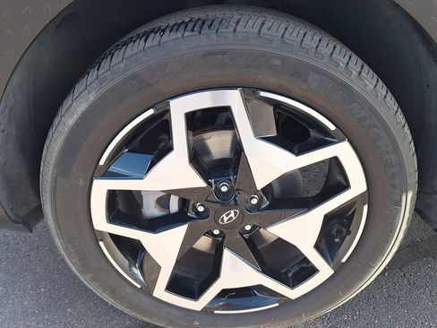 Certified 2023 Hyundai Santa Cruz Limited w/ Cargo Package image 32