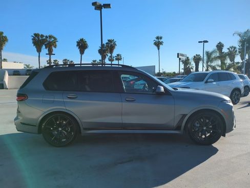 Used 2023 BMW X7 xDrive40i w/ M Sport Package image 4