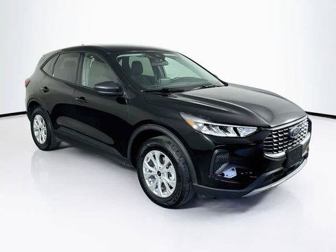 Certified 2025 Ford Escape Active AWD/4WD image 24