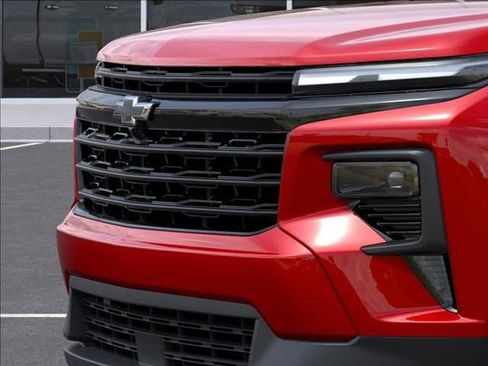 New 2026 Chevrolet Traverse LT image 13