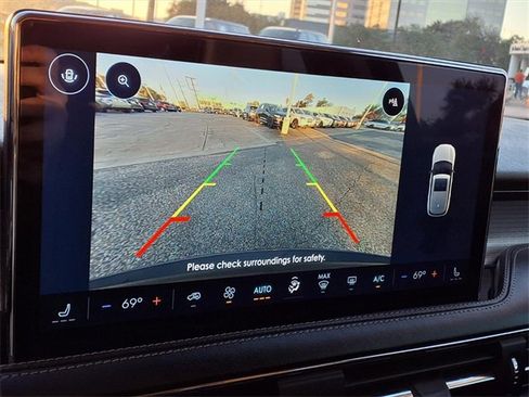 Certified 2023 Lincoln Corsair FWD image 18