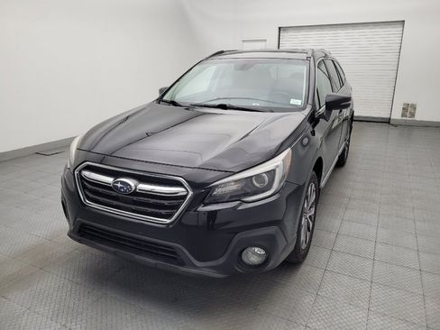 Used 2018 Subaru Outback 3.6R Touring AWD/4WD image 15