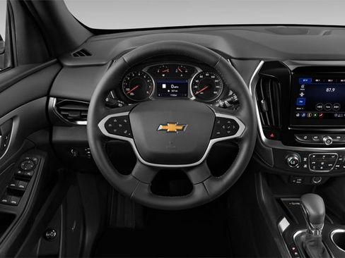 Used 2023 Chevrolet Traverse LT w/ Midnight/Sport Edition FWD image 8