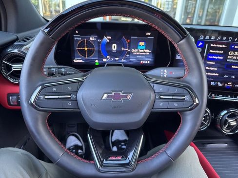 Used 2025 Chevrolet Blazer EV SS w/ Performance Package image 30