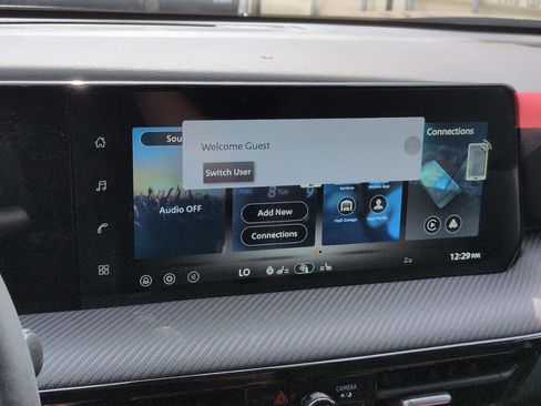 New 2026 Nissan Kicks SR w/ SR Premium Package FWD image 16