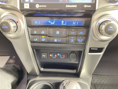 Used 2023 Toyota 4Runner Limited image 27