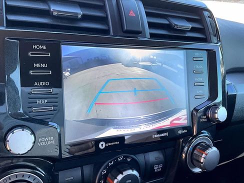 Used 2021 Toyota 4Runner TRD Off-Road image 23