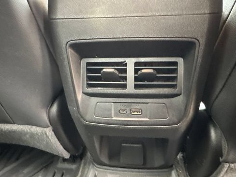Used 2024 Chevrolet Colorado LT w/ LT Convenience Package III AWD/4WD image 14