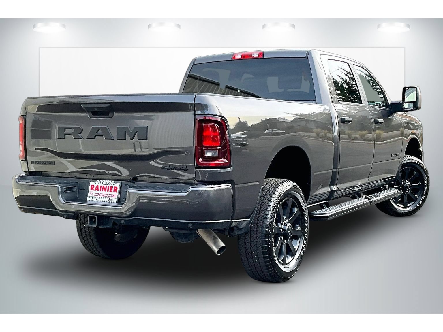 Used 2025 RAM 2500 Big Horn AWD/4WD image 13