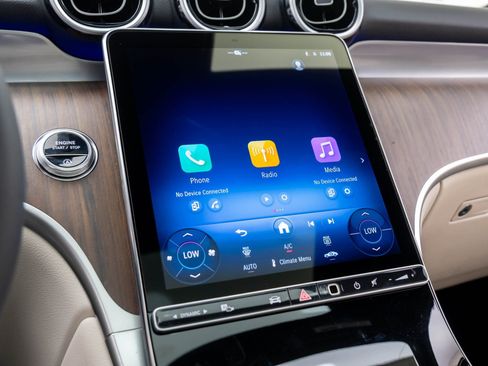 New 2026 Mercedes-Benz GLC 300 GLC 300 image 24