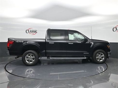 Used 2024 Ford F150 XLT w/ Mobile Office Package image 6