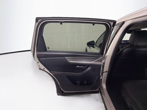 Used 2024 MAZDA CX-90 Plug-In Hybrid w/ Preferred AWD/4WD image 27