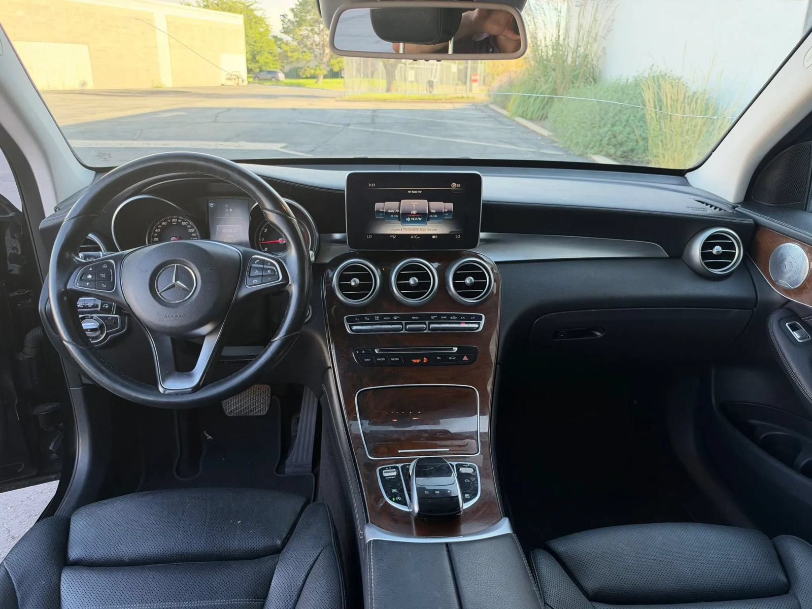 Used 2016 Mercedes-Benz GLC 300 4MATIC w/ Driver Assistance Package image 14