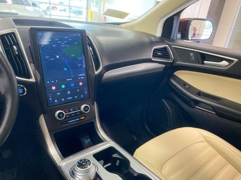 Used 2021 Ford Edge SEL w/ Convenience Package AWD/4WD image 13