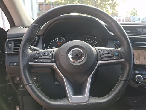 Used 2020 Nissan Rogue SL AWD/4WD image 19
