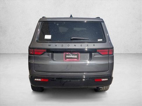 New 2025 Jeep Wagoneer Series II w/ Convenience Group I image 8