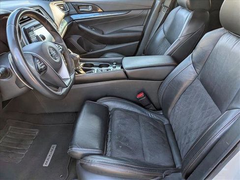 Used 2021 Nissan Maxima SR w/ Sport Mat Group image 14