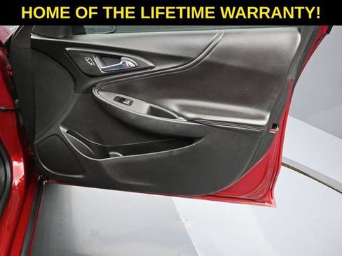 Used 2019 Chevrolet Malibu LT w/ Leather Package FWD image 42
