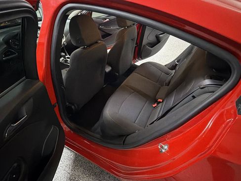 Used 2016 Chevrolet Cruze LS FWD image 22