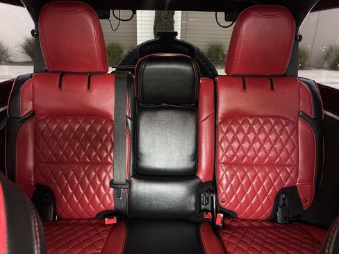 Used 2018 Jeep Wrangler Unlimited Rubicon AWD/4WD image 28