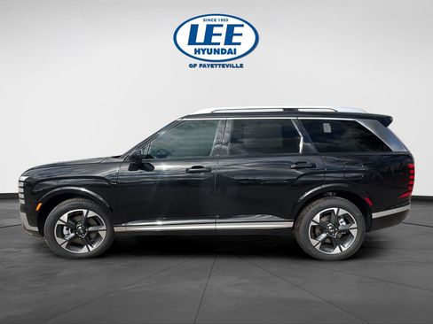 New 2026 Hyundai Palisade Limited image 3