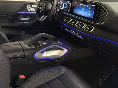 New 2026 Mercedes-Benz GLS 580 4MATIC image 35