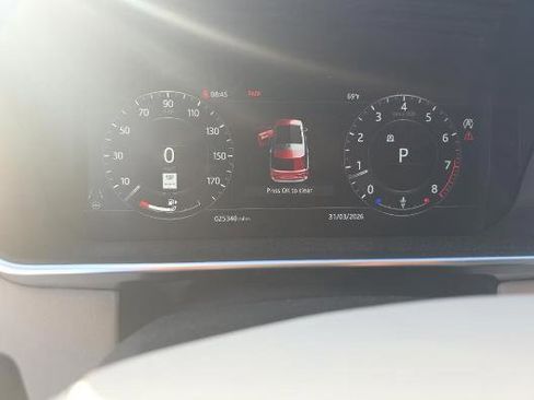 Used 2021 Land Rover Range Rover P525 Westminster Edition image 17