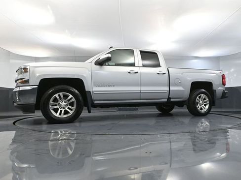 Used 2017 Chevrolet Silverado 1500 LT w/ All Star Edition image 53