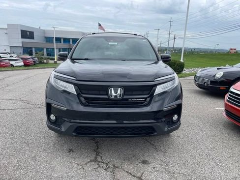 Used 2022 Honda Pilot Black Edition image 2