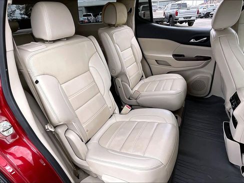 Used 2021 GMC Acadia Denali w/ LPO, Floor Liner Package image 17