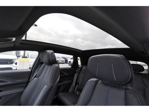 New 2026 Cadillac Lyriq Luxury image 23