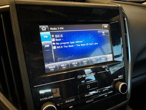 Used 2017 Subaru Impreza 2.0i AWD/4WD image 13