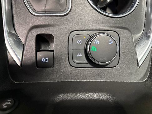 Used 2023 Chevrolet Traverse LS w/ LPO, Floor Liner Package AWD/4WD image 19