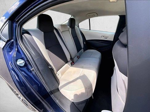 Used 2021 Toyota Corolla LE FWD image 26