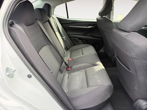 Used 2025 Toyota Camry LE image 18