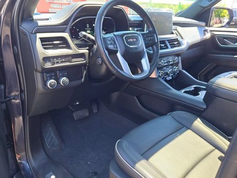 Certified 2023 GMC Yukon XL SLT w/ SLT Premium Package AWD/4WD image 27