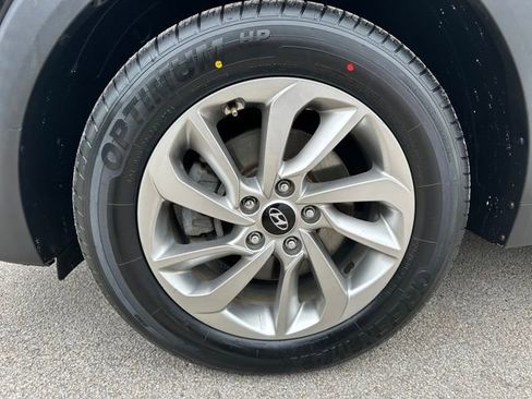 Used 2017 Hyundai Tucson SE Plus image 12