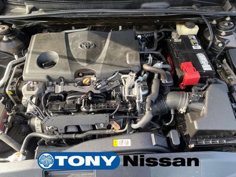 Used 2018 Toyota Camry LE FWD image 27