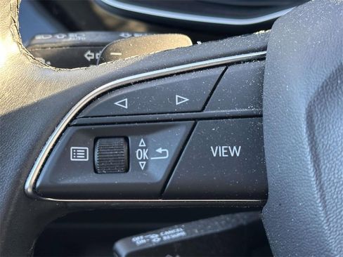 Used 2022 Audi Q7 2.0T Premium w/ Convenience Package image 22