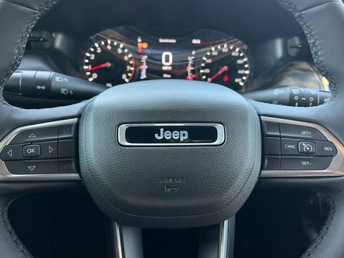 New 2026 Jeep Compass Latitude AWD/4WD image 24