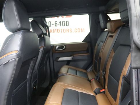 Used 2021 Ford Bronco Outer Banks AWD/4WD image 18